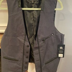 NWT Men’s Rock & Republic pin striped vest size L